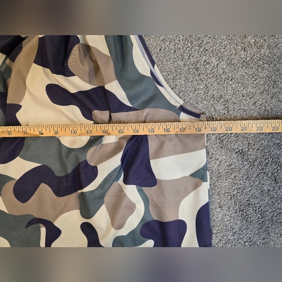 Camo Tie Strap Silky Size Medium Tank - Picture 3 of 3